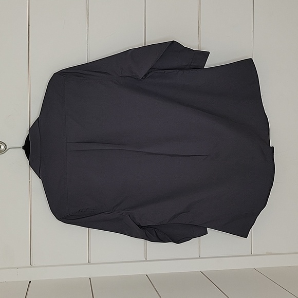 NWOT PORT AUTHORITY large grey 3/4 sleeve button down shirt - Picture 2 of 5